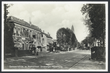 17573 Gezicht in de Hoofdstraat te Driebergen-Rijsenburg, uit het noordwesten, met links het gemeentehuis-postkantoor.